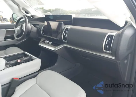 2025 Ford Expedition Platinum from USA, damaged, VIN 1FMJU1M85SEA48271